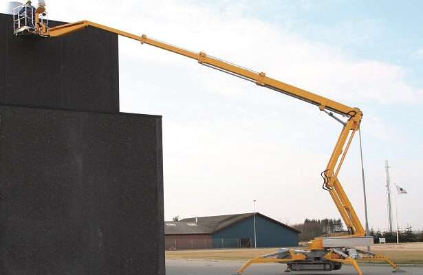 Raupen-Arbeitsbühnen mit Stützen