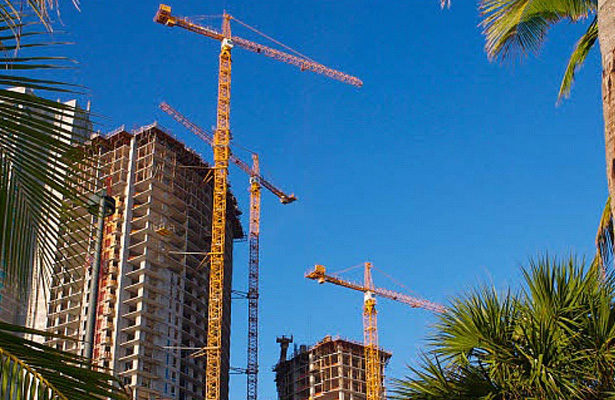 317-turmdrehkrane-16-tonnen-obendreherkrane-70,00-m-ausladung-liebherr-280-ec-h-16-litronic