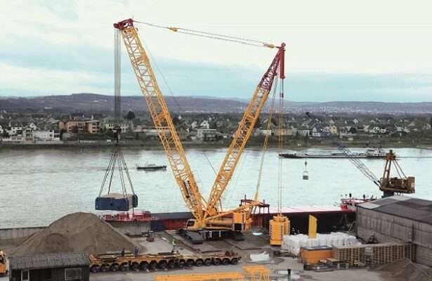 Gittermast-Raupenkrane