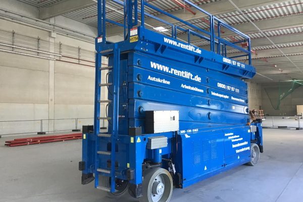 33 Meter Scherenarbeitsbühne Elektro für Hochregallagerbau