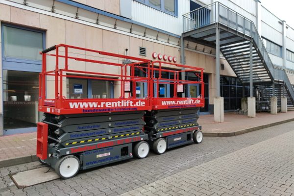 Skyjack Scherenarbeitsbühne Elektro 12m Arbeitshöhe