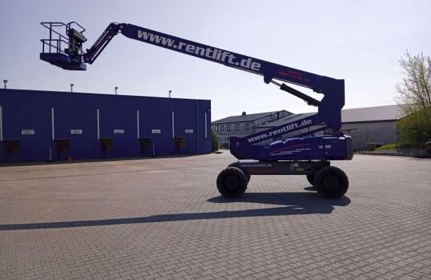 ... ist ein Hybrid-Gerät mit einem Elektro- und Diesel-Antrieb ...