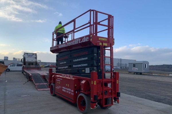 22 Meter Hochregallager Scherenarbeitsbühne Magni ES2212E ...